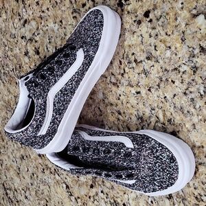 Vans Women's Textured Black and White Sneakers